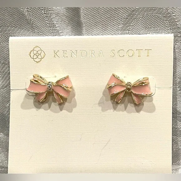 Kendra Scott Pink Enamel Bow Stud Earrings with Gold Trim New - Picture 1 of 5